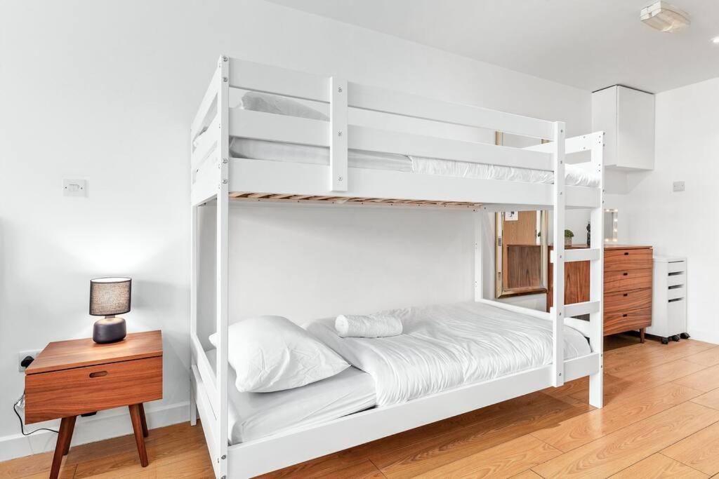 Piccadilly Haven, Flat In London Vr12 Apartment Bagian luar foto